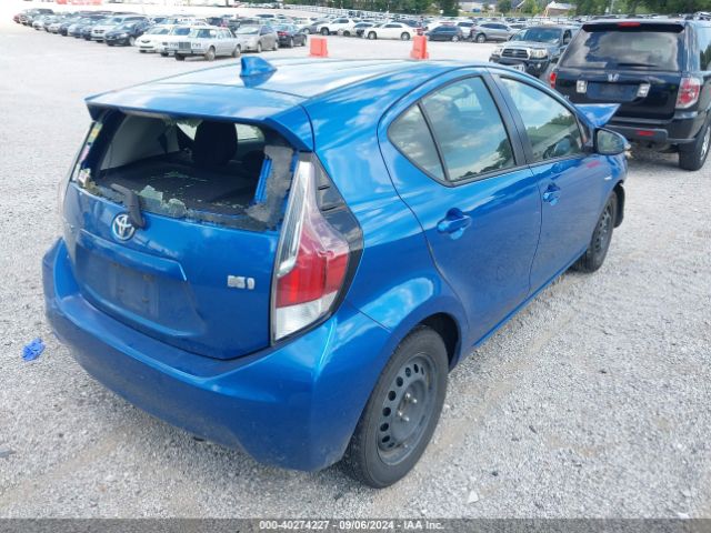 Photo 3 VIN: JTDKDTB39F1106052 - TOYOTA PRIUS C 