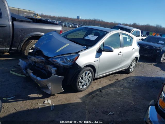 Photo 1 VIN: JTDKDTB39F1113308 - TOYOTA PRIUS C 