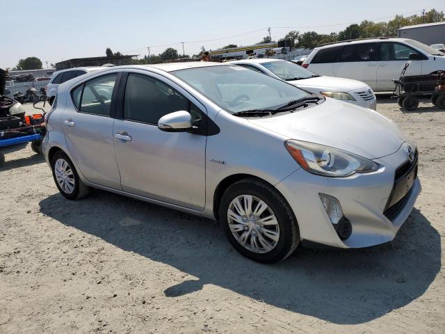 Photo 3 VIN: JTDKDTB39F1579000 - TOYOTA PRIUS C 