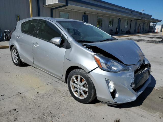 Photo 3 VIN: JTDKDTB39F1579384 - TOYOTA PRIUS C 