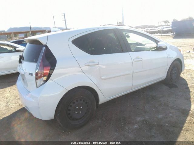 Photo 3 VIN: JTDKDTB39G1139750 - TOYOTA PRIUS C 