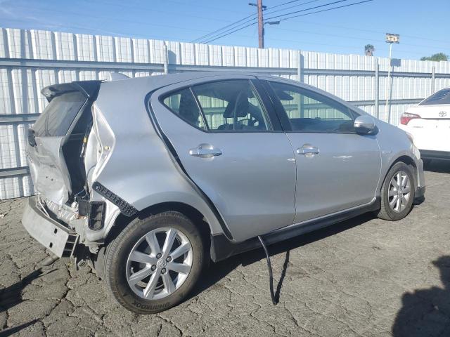 Photo 2 VIN: JTDKDTB39H1598178 - TOYOTA PRIUS C 