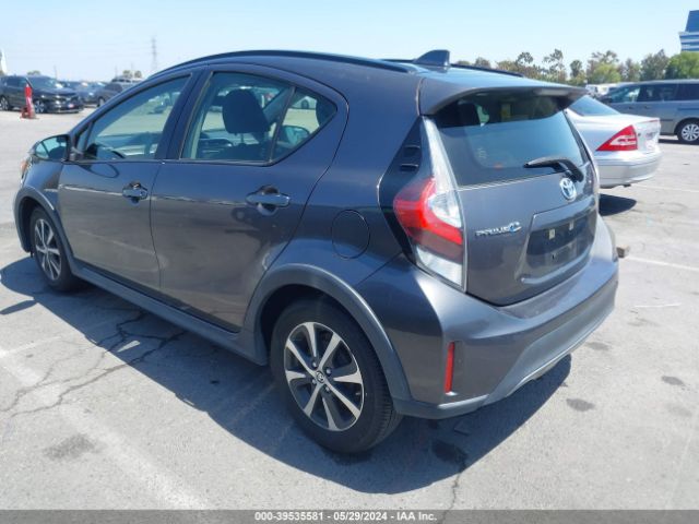 Photo 2 VIN: JTDKDTB39K1623975 - TOYOTA PRIUS C 