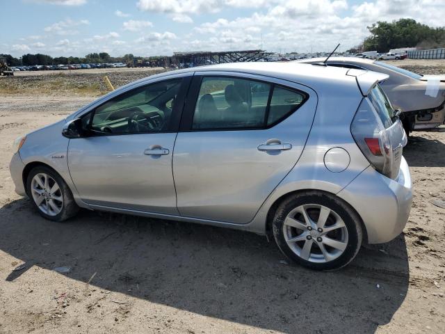 Photo 1 VIN: JTDKDTB3XC1001449 - TOYOTA PRIUS C 