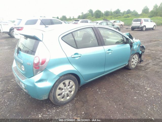 Photo 3 VIN: JTDKDTB3XC1005985 - TOYOTA PRIUS C 