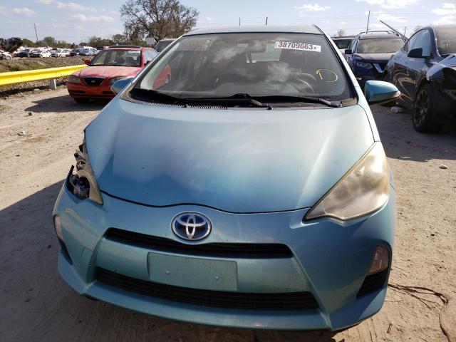 Photo 4 VIN: JTDKDTB3XC1007879 - TOYOTA PRIUS C 