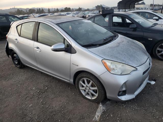 Photo 3 VIN: JTDKDTB3XC1010247 - TOYOTA PRIUS 