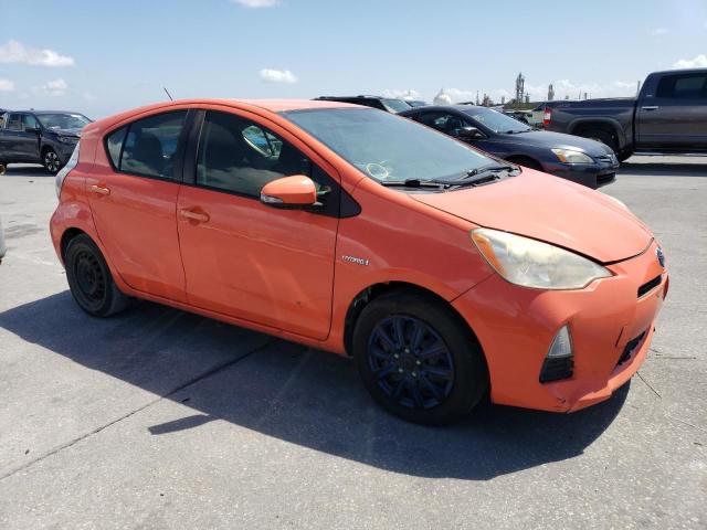 Photo 3 VIN: JTDKDTB3XC1017831 - TOYOTA PRIUS C 