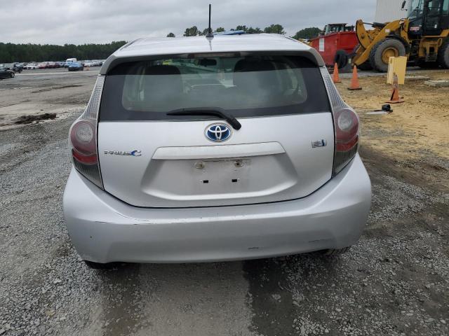 Photo 5 VIN: JTDKDTB3XC1030479 - TOYOTA PRIUS C 