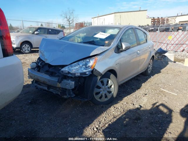 Photo 1 VIN: JTDKDTB3XC1505662 - TOYOTA PRIUS C 