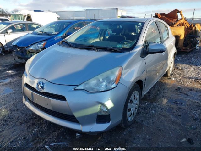 Photo 1 VIN: JTDKDTB3XC1509064 - TOYOTA PRIUS C 