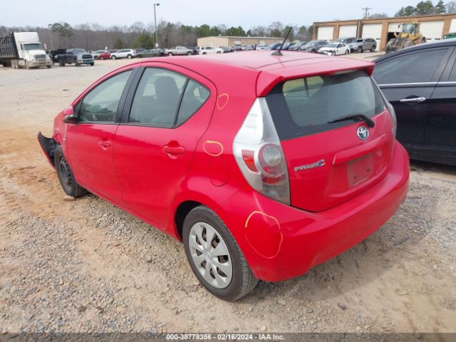 Photo 2 VIN: JTDKDTB3XC1512501 - TOYOTA PRIUS C 