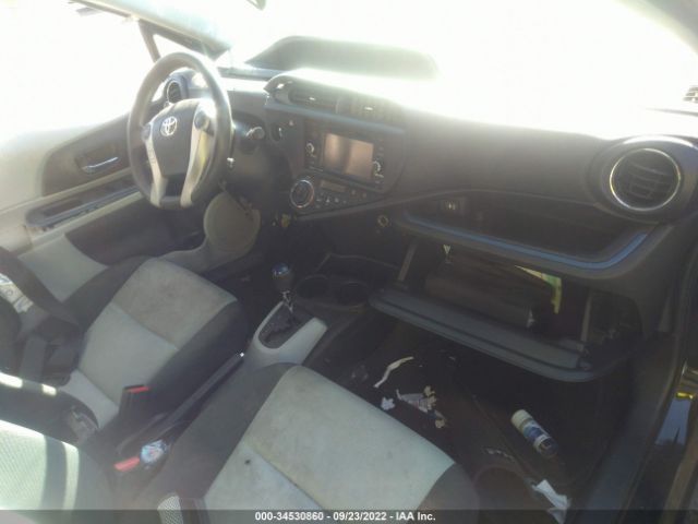 Photo 4 VIN: JTDKDTB3XD1039071 - TOYOTA PRIUS C 