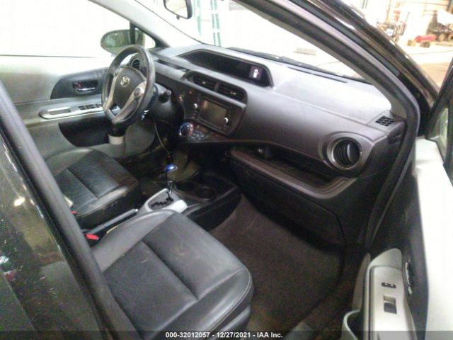 Photo 4 VIN: JTDKDTB3XD1042584 - TOYOTA PRIUS C 