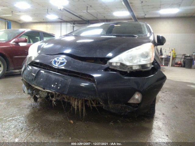 Photo 5 VIN: JTDKDTB3XD1042584 - TOYOTA PRIUS C 