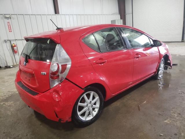 Photo 3 VIN: JTDKDTB3XD1057828 - TOYOTA PRIUS C 