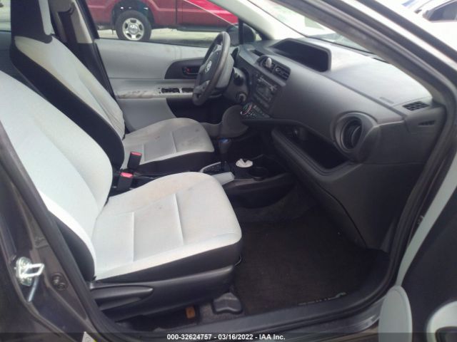 Photo 4 VIN: JTDKDTB3XD1531602 - TOYOTA PRIUS C 