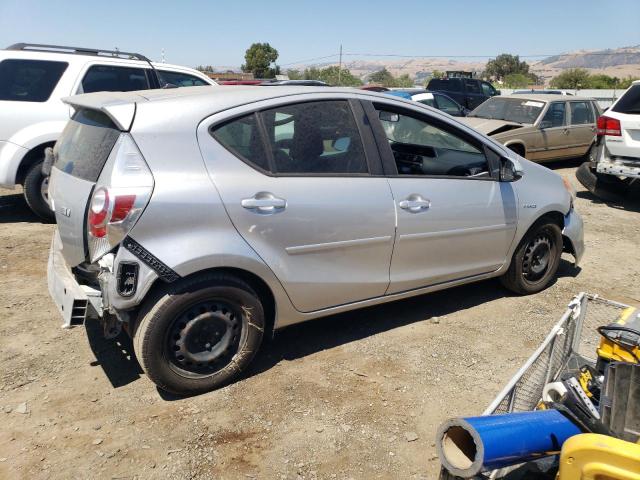 Photo 2 VIN: JTDKDTB3XD1534161 - TOYOTA PRIUS C 