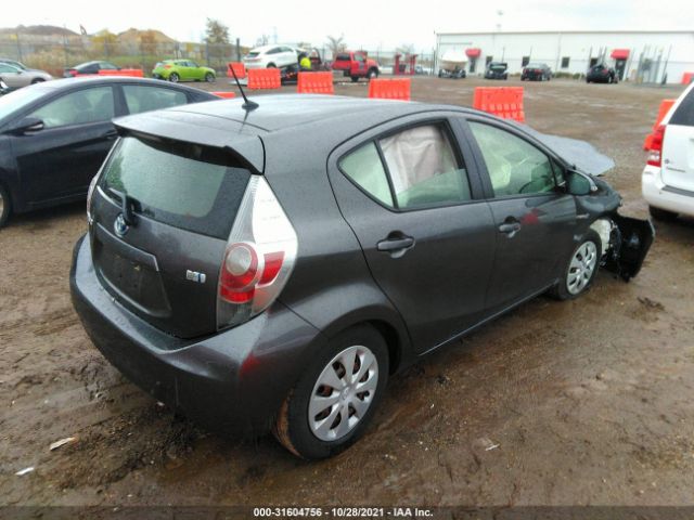 Photo 3 VIN: JTDKDTB3XD1539313 - TOYOTA PRIUS C 