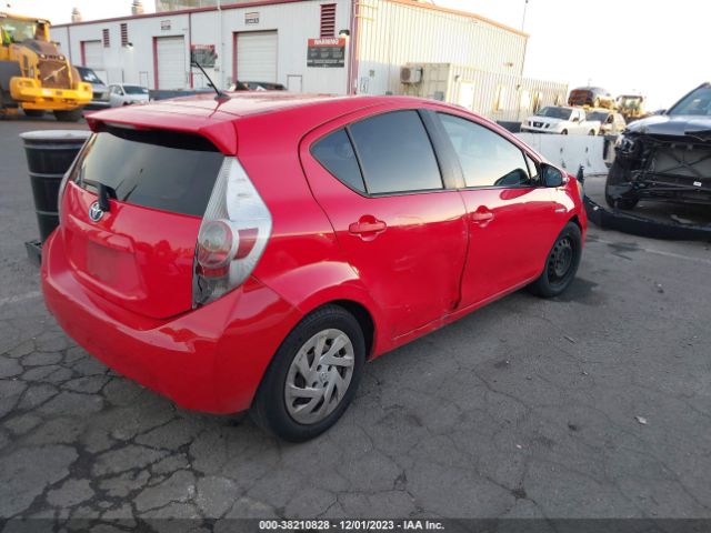 Photo 3 VIN: JTDKDTB3XD1543488 - TOYOTA PRIUS C 