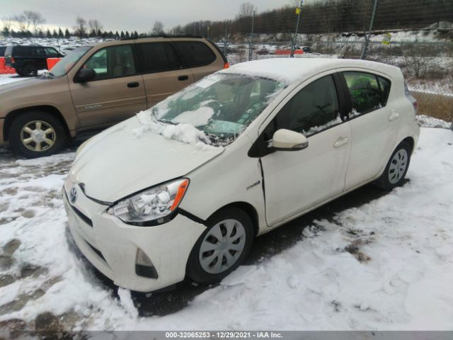 Photo 1 VIN: JTDKDTB3XD1547184 - TOYOTA PRIUS C 