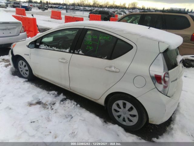 Photo 2 VIN: JTDKDTB3XD1547184 - TOYOTA PRIUS C 