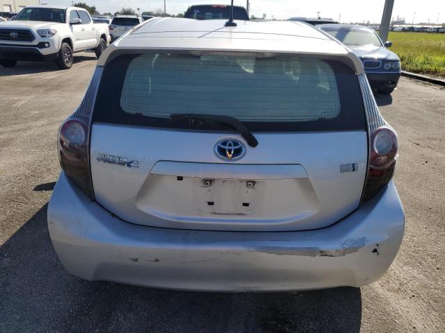 Photo 5 VIN: JTDKDTB3XE1069320 - TOYOTA PRIUS C 