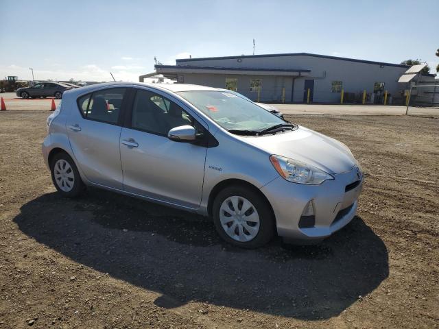 Photo 3 VIN: JTDKDTB3XE1077949 - TOYOTA PRIUS C 