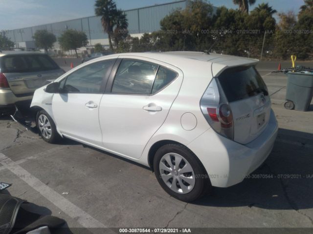 Photo 2 VIN: JTDKDTB3XE1573818 - TOYOTA PRIUS C 