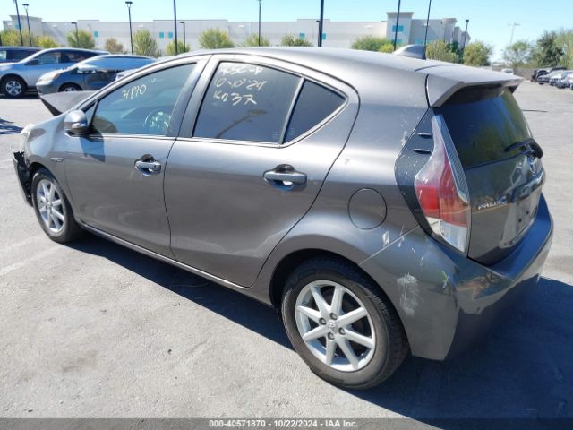 Photo 2 VIN: JTDKDTB3XF1093053 - TOYOTA PRIUS C 