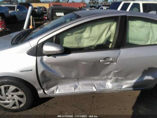 Photo 5 VIN: JTDKDTB3XF1100082 - TOYOTA PRIUS C 