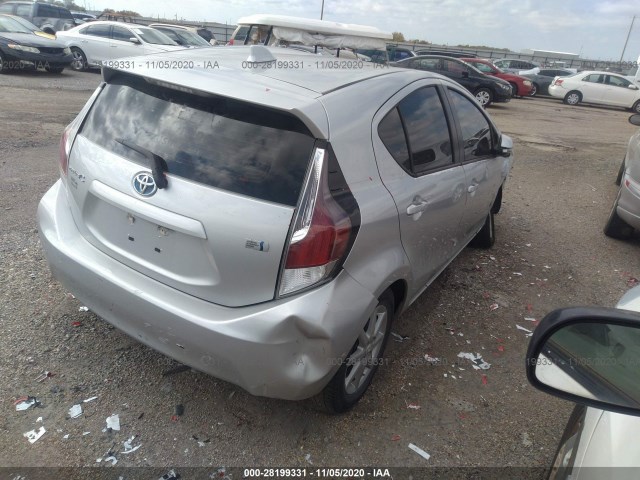 Photo 3 VIN: JTDKDTB3XF1105587 - TOYOTA PRIUS C 