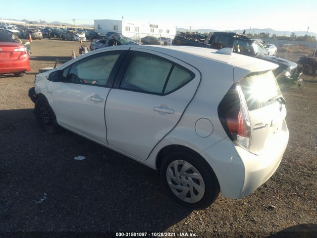 Photo 2 VIN: JTDKDTB3XF1106724 - TOYOTA PRIUS C 