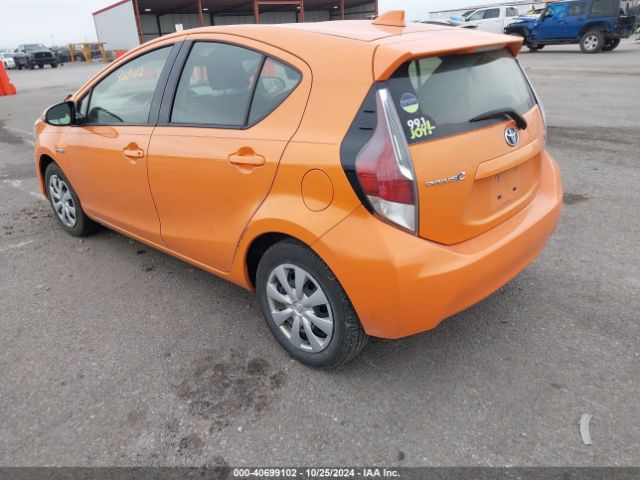 Photo 2 VIN: JTDKDTB3XF1113754 - TOYOTA PRIUS C 