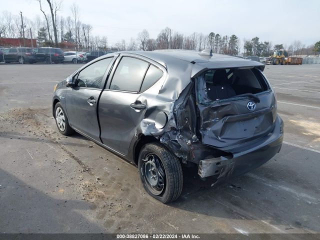 Photo 2 VIN: JTDKDTB3XF1114936 - TOYOTA PRIUS C 