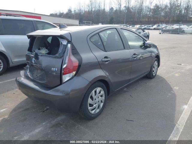 Photo 3 VIN: JTDKDTB3XF1114936 - TOYOTA PRIUS C 