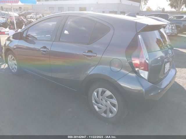 Photo 2 VIN: JTDKDTB3XF1579460 - TOYOTA PRIUS C 