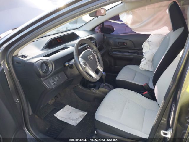 Photo 4 VIN: JTDKDTB3XF1579460 - TOYOTA PRIUS C 