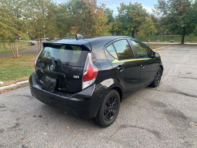 Photo 2 VIN: JTDKDTB3XG1119247 - TOYOTA PRIUS C 