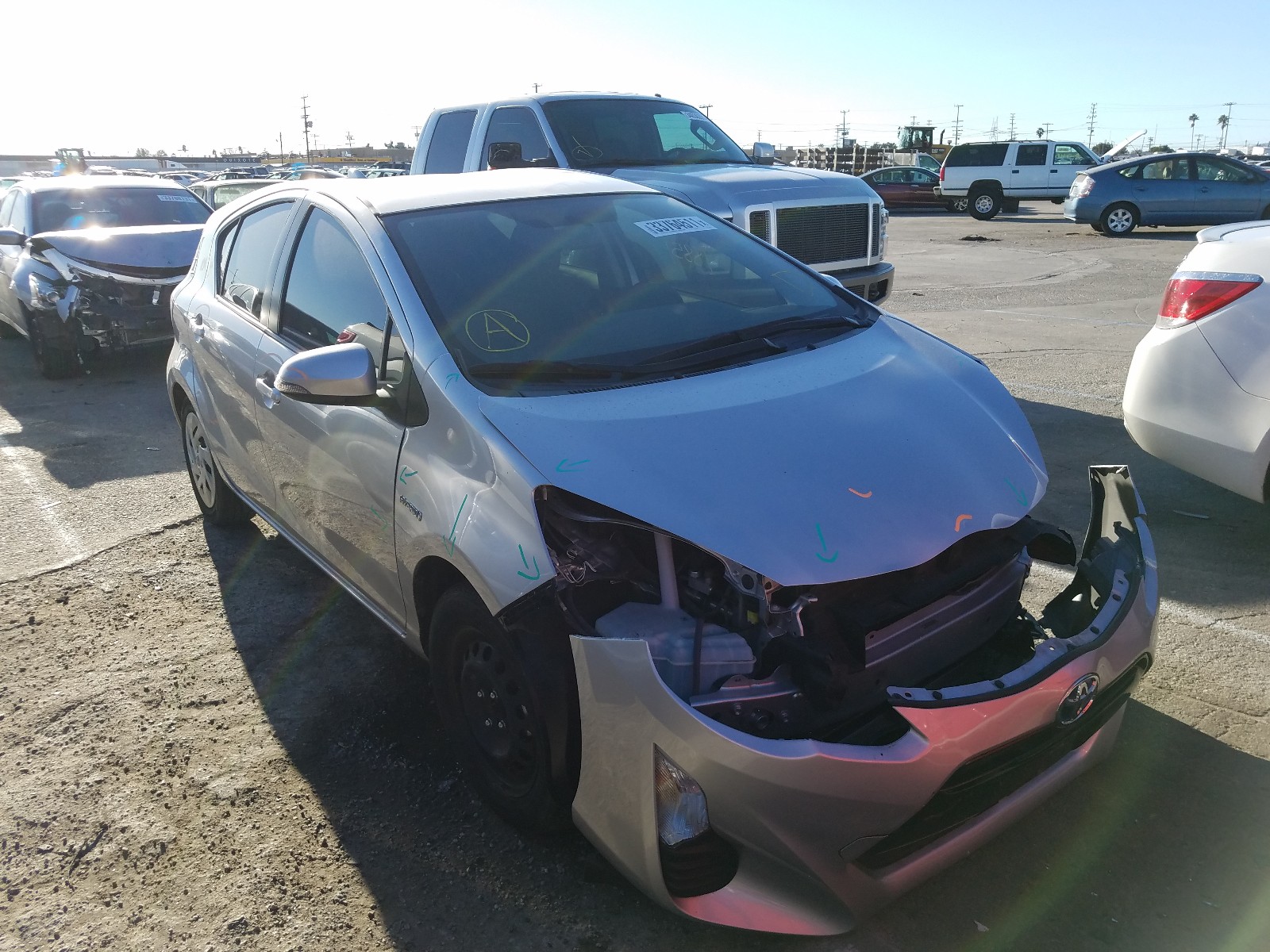 Photo 0 VIN: JTDKDTB3XG1126313 - TOYOTA PRIUS C 