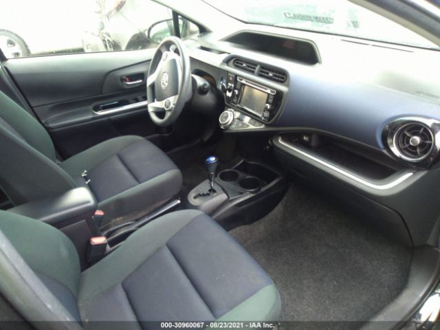 Photo 4 VIN: JTDKDTB3XG1128658 - TOYOTA PRIUS C 