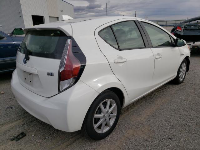 Photo 3 VIN: JTDKDTB3XG1139157 - TOYOTA PRIUS C 