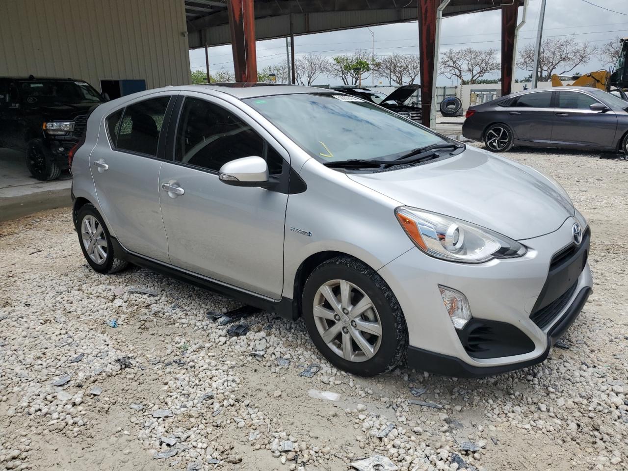 Photo 3 VIN: JTDKDTB3XH1593300 - TOYOTA PRIUS 