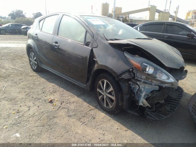 Photo 0 VIN: JTDKDTB3XJ1605581 - TOYOTA PRIUS C 