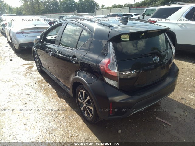 Photo 2 VIN: JTDKDTB3XJ1611414 - TOYOTA PRIUS C 