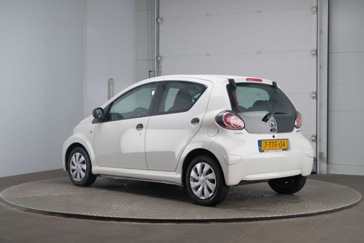 Photo 3 VIN: JTDKG10C30N770071 - TOYOTA AYGO 