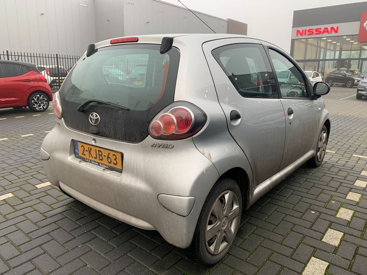 Photo 3 VIN: JTDKG12C00N505167 - TOYOTA AYGO 