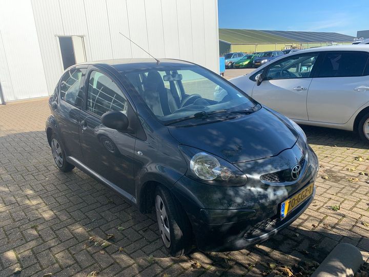 Photo 4 VIN: JTDKG12C10N279561 - TOYOTA AYGO 