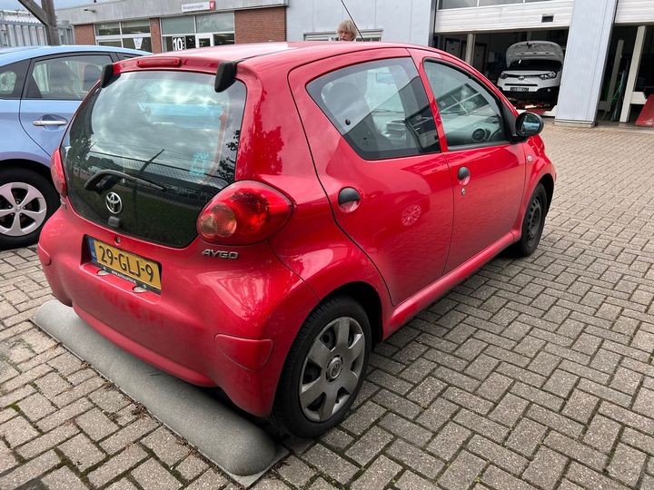 Photo 3 VIN: JTDKG12C20N286129 - TOYOTA AYGO 