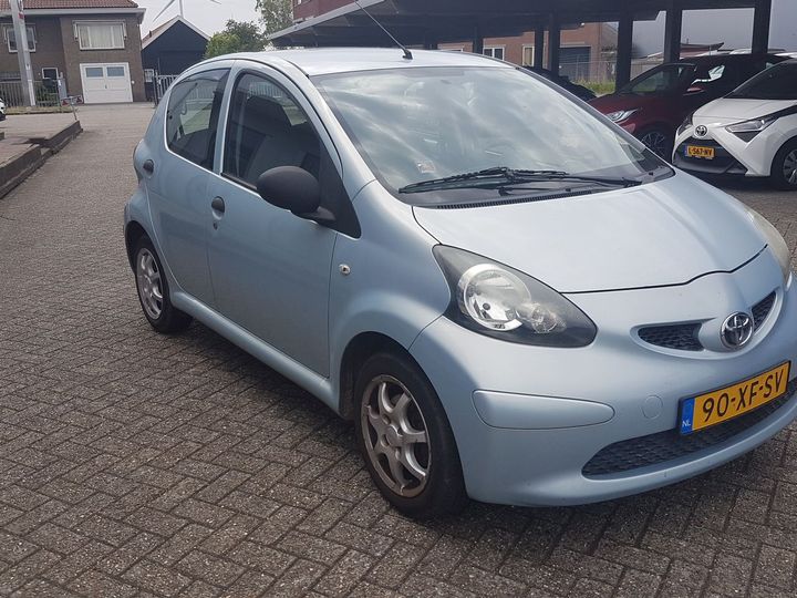 Photo 4 VIN: JTDKG12C40N162217 - TOYOTA AYGO 